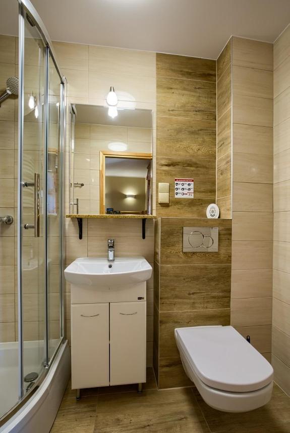 Schronisko Pttk Trzy Korony Bed & Breakfast Sromowce Nizne Luaran gambar